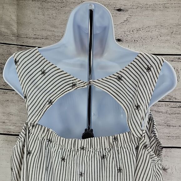 🔹️🔺️Anthropologie Everly Blue Embroidered Floral Cold Shoulder Top Large - Picture 7 of 16